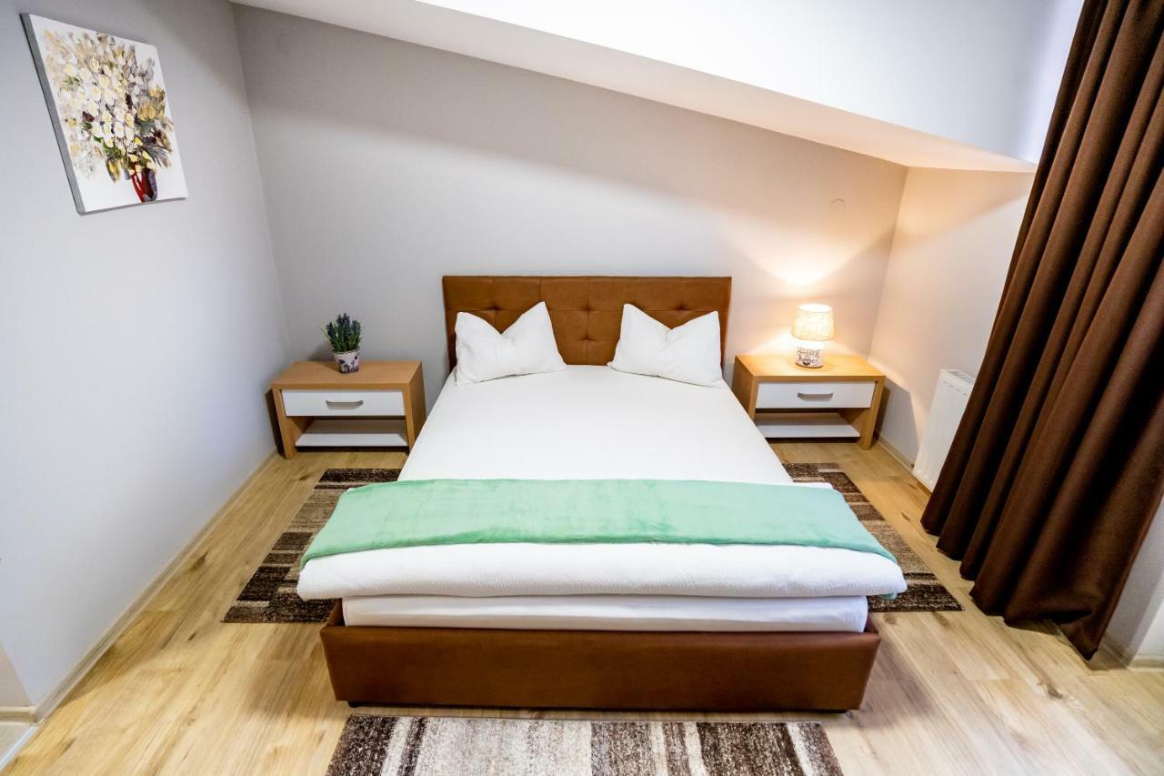 ホテル Casa Blum ルゴジ エクステリア 写真